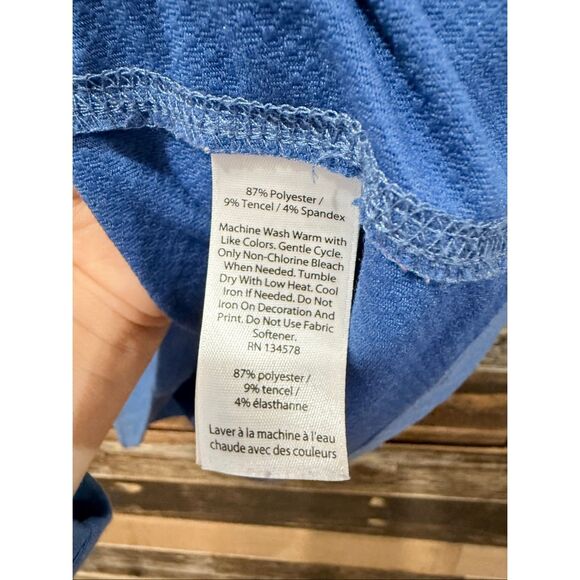 Vineyard Vines Performance Long-Sleeve Hoodie Top size Medium - Picture 5 of 9